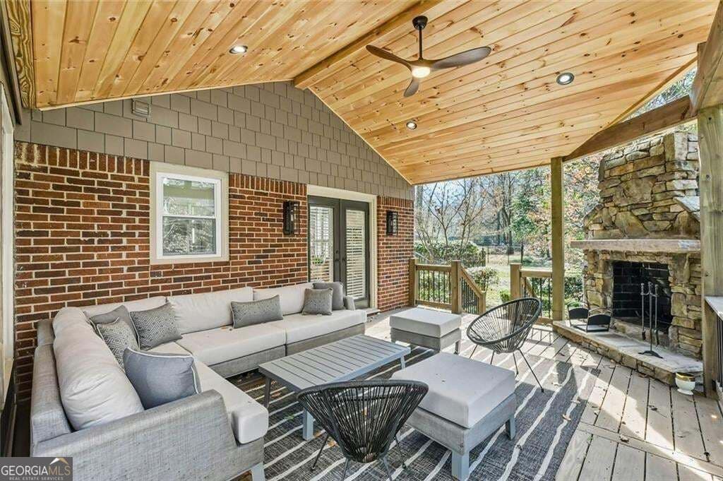 2 bedroom, 3 bathroom, 3,770 sq ft single family residence for sale at 663 Amsterdam Avenue, Atlanta, GA 30306 — photo 1 of 27