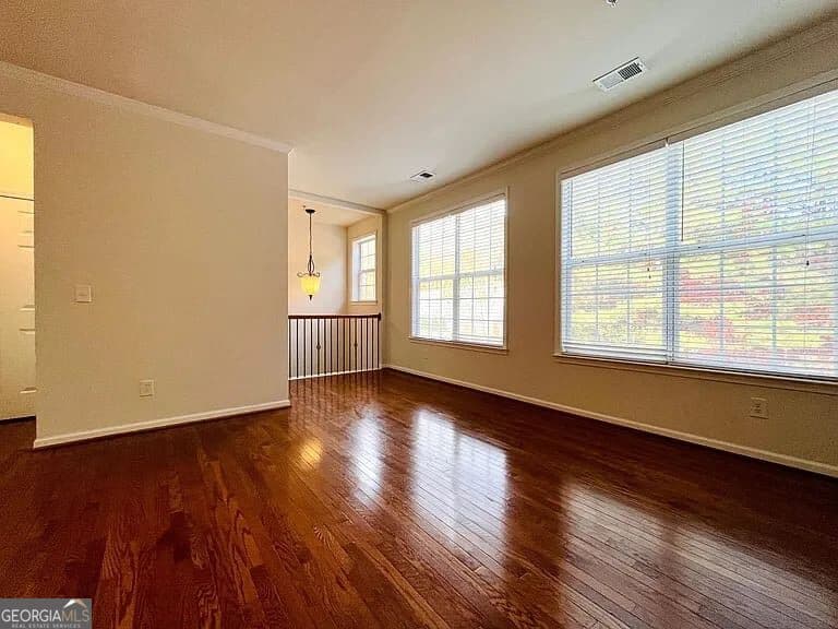 3 bedroom, 3.5 bathroom, 2,529 sq ft single family residence for rent at 4668 Creekside Villa Way, Smyrna, GA 30082 for $2,795 a month — photo 2
