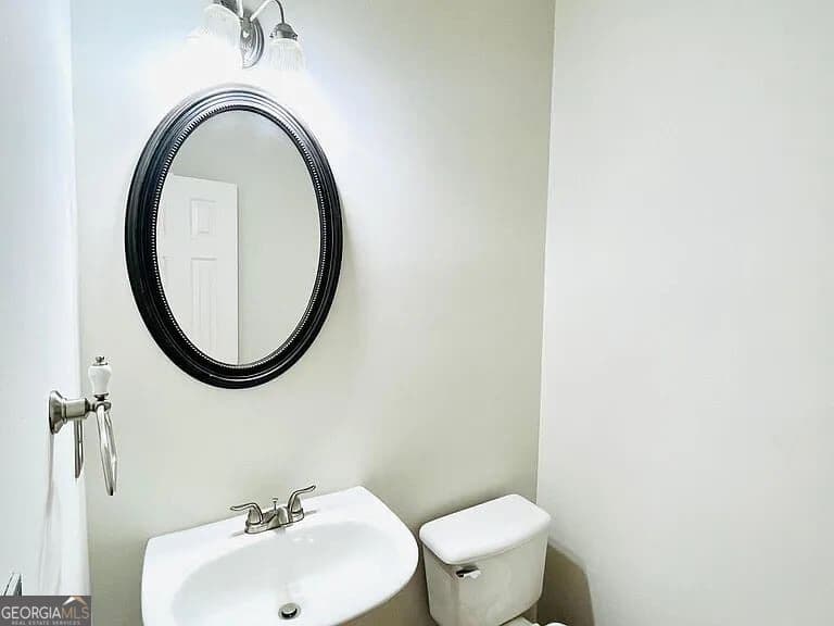 3 bedroom, 3.5 bathroom, 2,529 sq ft single family residence for rent at 4668 Creekside Villa Way, Smyrna, GA 30082 for $2,795 a month — photo 6