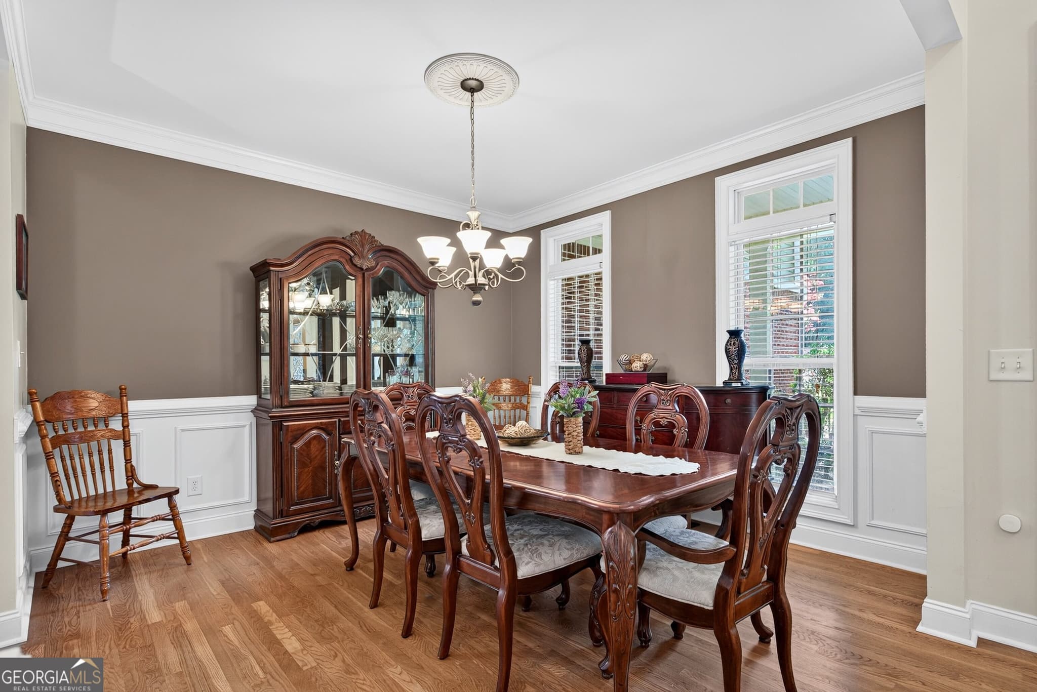 4 bedroom, 4.5 bathroom, 4,882 sq ft single family residence for sale at 135 Primrose Pass, Newnan, GA 30265 — photo 8