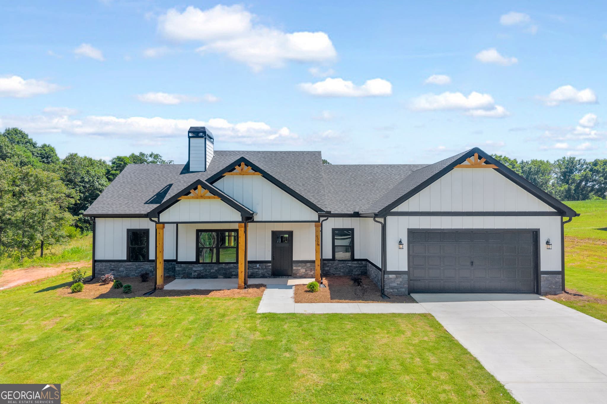 3 bedroom, 2 bathroom, 1,892 sq ft single family residence sold at 1396 Anderson Thomas Road LOT 2, Martin, GA 30557