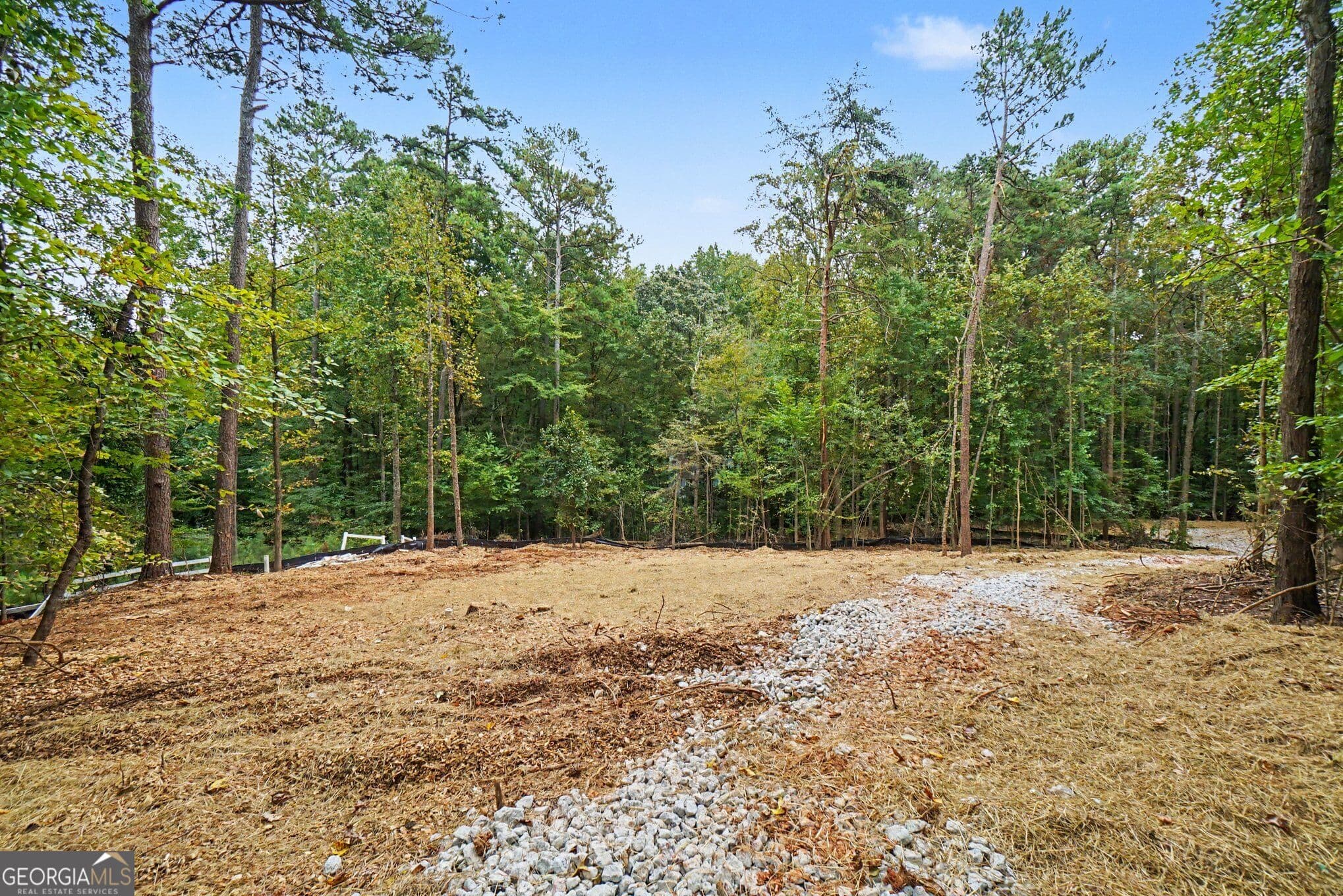 6 bedroom, 6.5 bathroom, 5,839 sq ft single family residence for sale at 3836 Wesley Chapel Road, Marietta, GA 30062 — photo 5