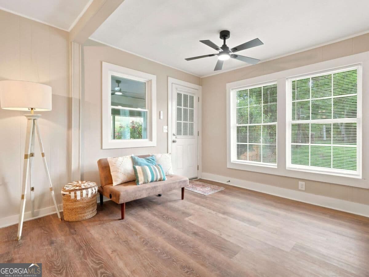 3 bedroom, 2 bathroom, 1,358 sq ft single family residence for sale at 165 Cherokee Avenue, Nelson, GA 30151 — photo 9