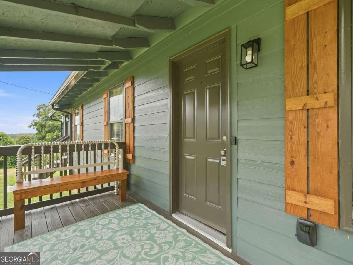 3 bedroom, 2 bathroom, 1,358 sq ft single family residence for sale at 165 Cherokee Avenue, Nelson, GA 30151 — photo 4