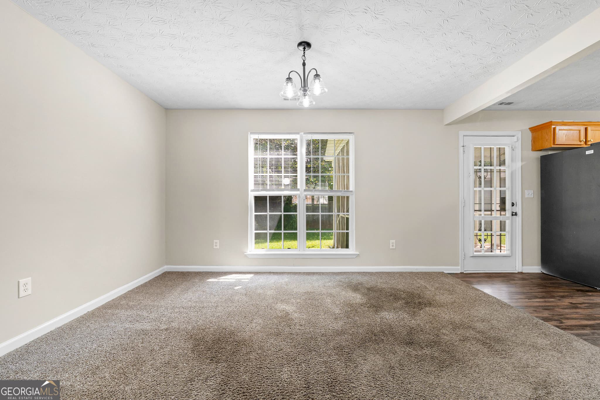 3 bedroom, 2.5 bathroom, 1,572 sq ft single family residence for sale at 893 Madison Court, Jonesboro, GA 30236 — photo 8