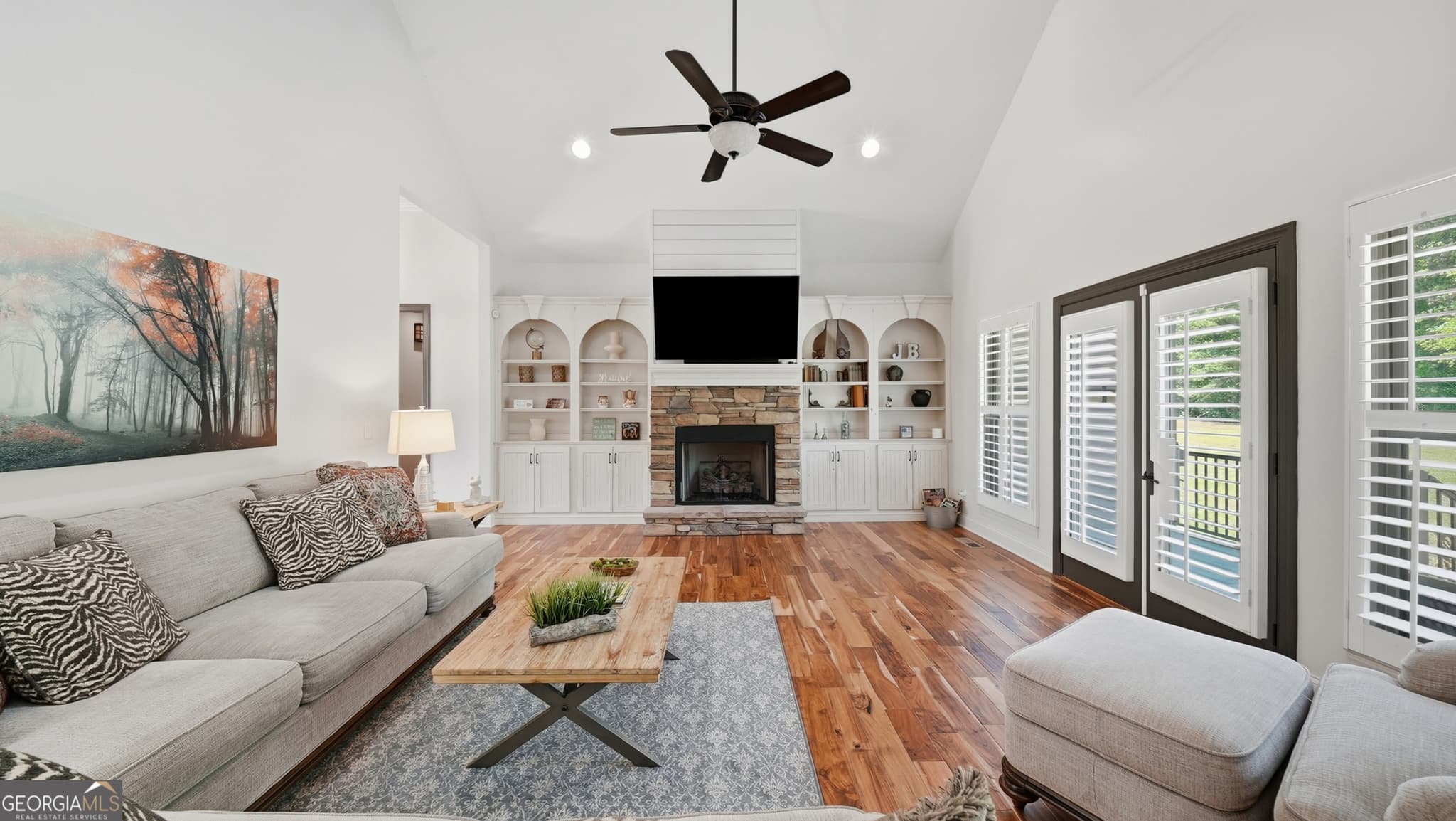 3 bedroom, 2.5 bathroom, 3,170 sq ft single family residence for sale at 1010 Buckingham Way, Rocky Face, GA 30740 — photo 7