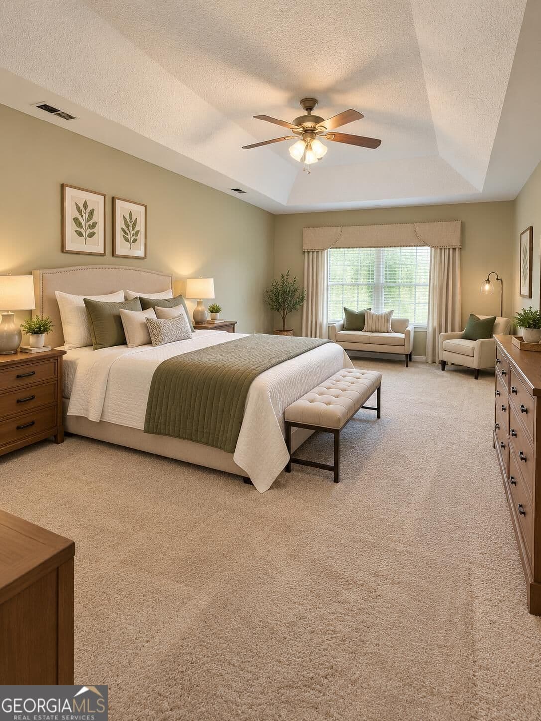 4 bedroom, 2 bathroom, 2,614 sq ft single family residence for sale at 130 Willow Ridge Circle, Thomasville, GA 31757 — photo 4