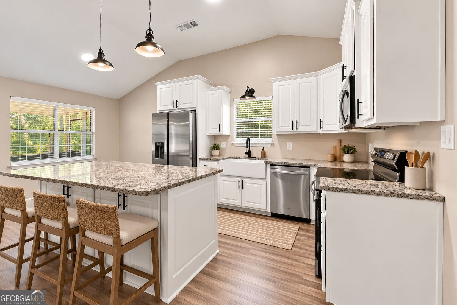 4 bedroom, 2 bathroom, 1,785 sq ft single family residence for sale at 1231 Old Jackson Road, Locust Grove, GA 30248 — photo 6