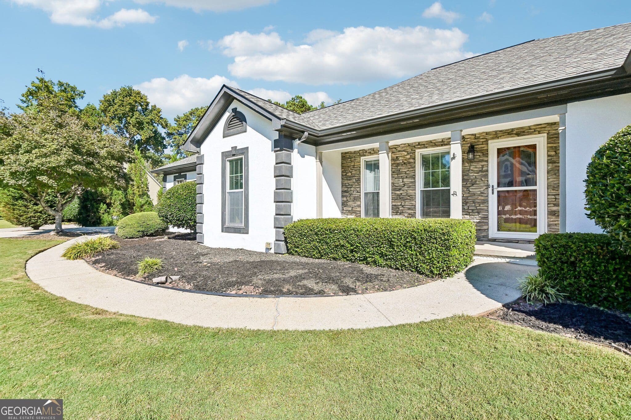 4 bedroom, 3.5 bathroom, 3,826 sq ft single family residence for sale at 5241 Lockwood Lane, Powder Springs, GA 30127 — photo 2