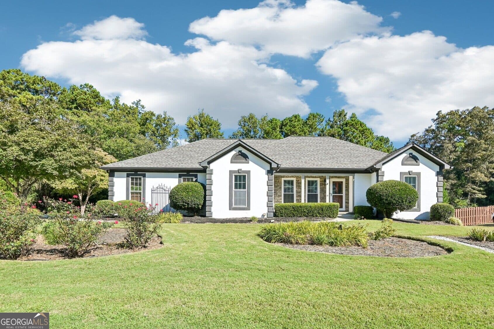 4 bedroom, 3.5 bathroom, 3,826 sq ft single family residence for sale at 5241 Lockwood Lane, Powder Springs, GA 30127 — photo 1 of 48