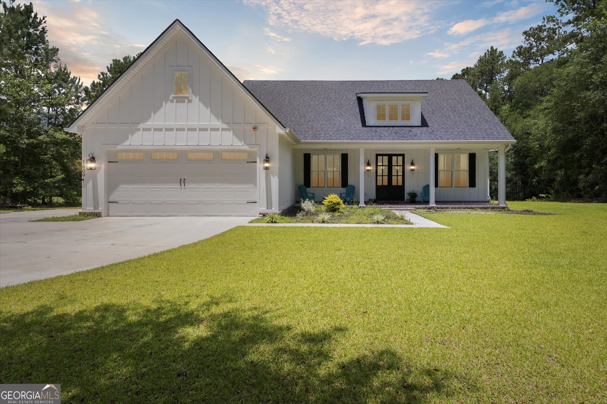 3 bedroom, 2.5 bathroom single family residence sold at 1609 Lee Road, Pembroke, GA 31321
