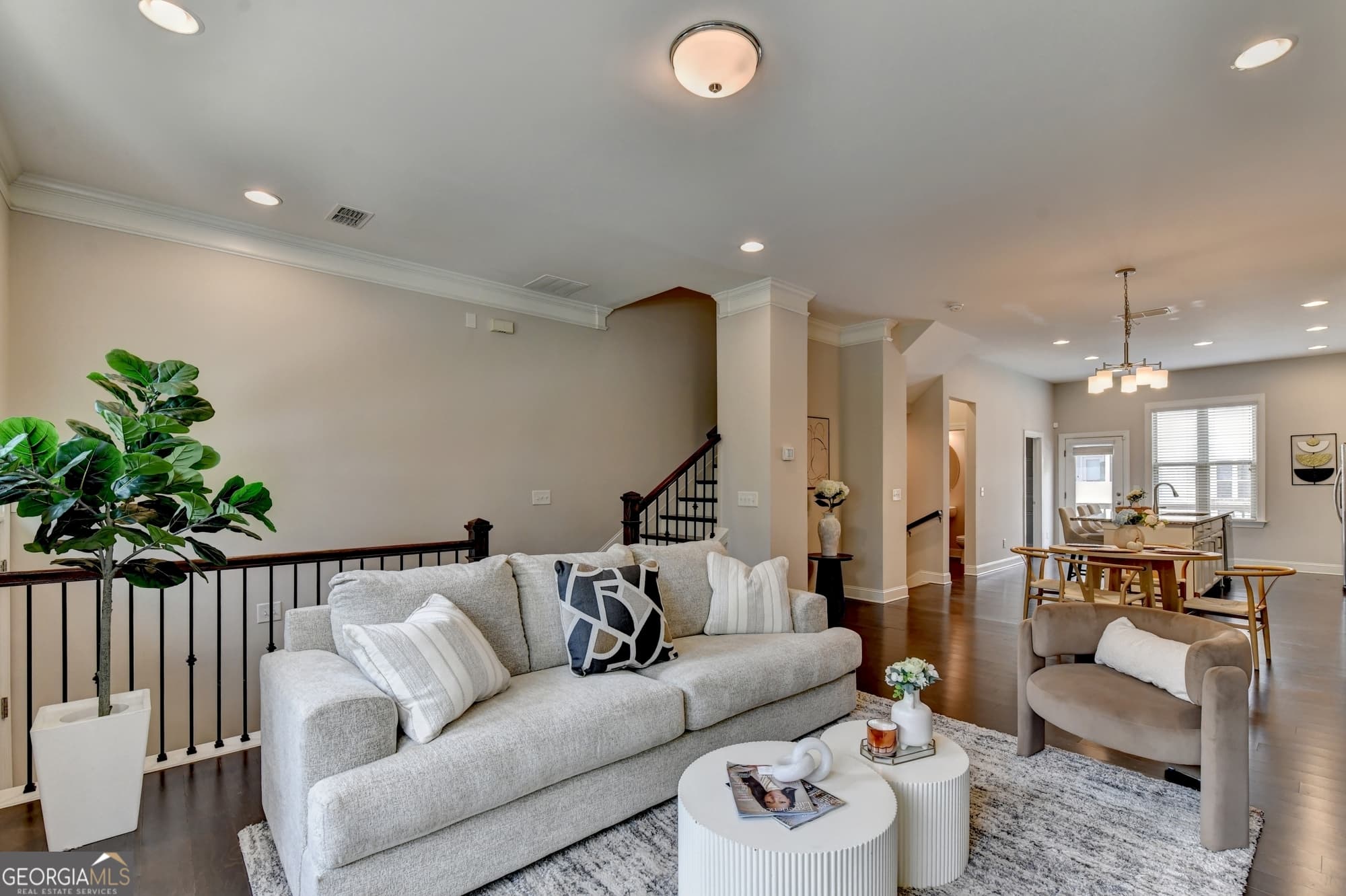 4 bedroom, 3.5 bathroom, 1,600 sq ft townhouse for sale at 1815 Hislop Lane 8, Atlanta, GA 30345 — photo 7