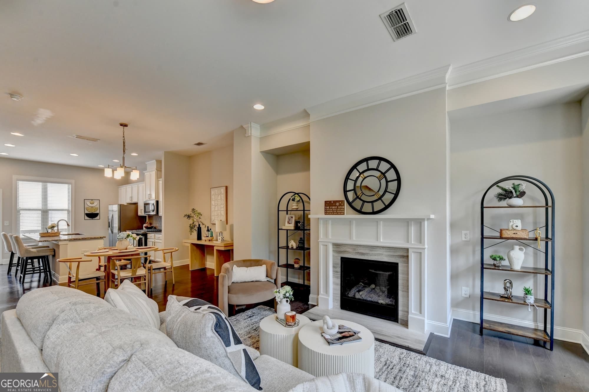 4 bedroom, 3.5 bathroom, 1,600 sq ft townhouse for sale at 1815 Hislop Lane 8, Atlanta, GA 30345 — photo 8