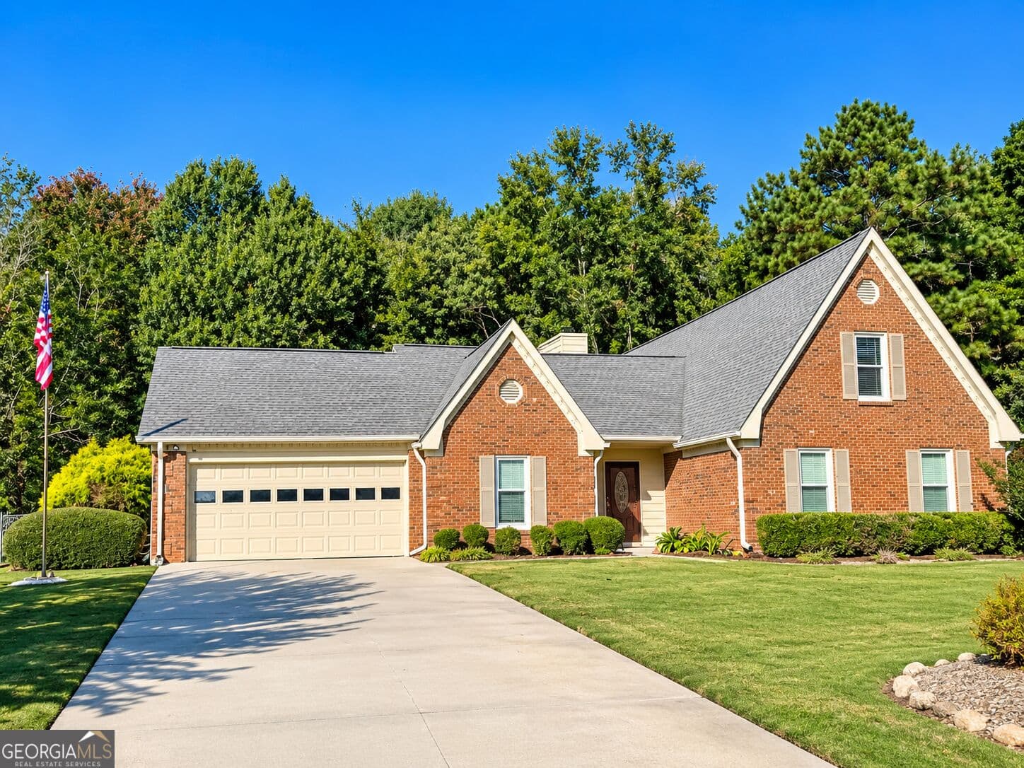 5 bedroom, 3 bathroom, 2,357 sq ft single family residence for sale at 3380 Coles Creek Drive, Buford, GA 30519