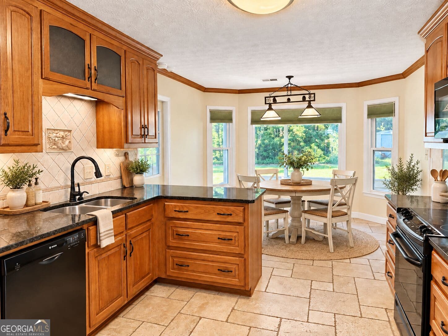 5 bedroom, 3 bathroom, 2,357 sq ft single family residence for sale at 3380 Coles Creek Drive, Buford, GA 30519 — photo 4