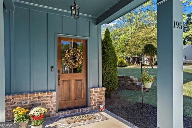 3 bedroom, 2.5 bathroom, 1,628 sq ft single family residence for sale at 195 Howard Street, Marietta, GA 30060 — photo 3