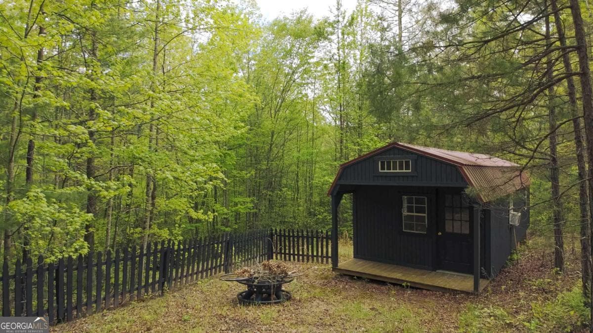 1 bedroom, 1 bathroom single family residence sold at 55 Country Oaks Lane, Murphy, NC 28906