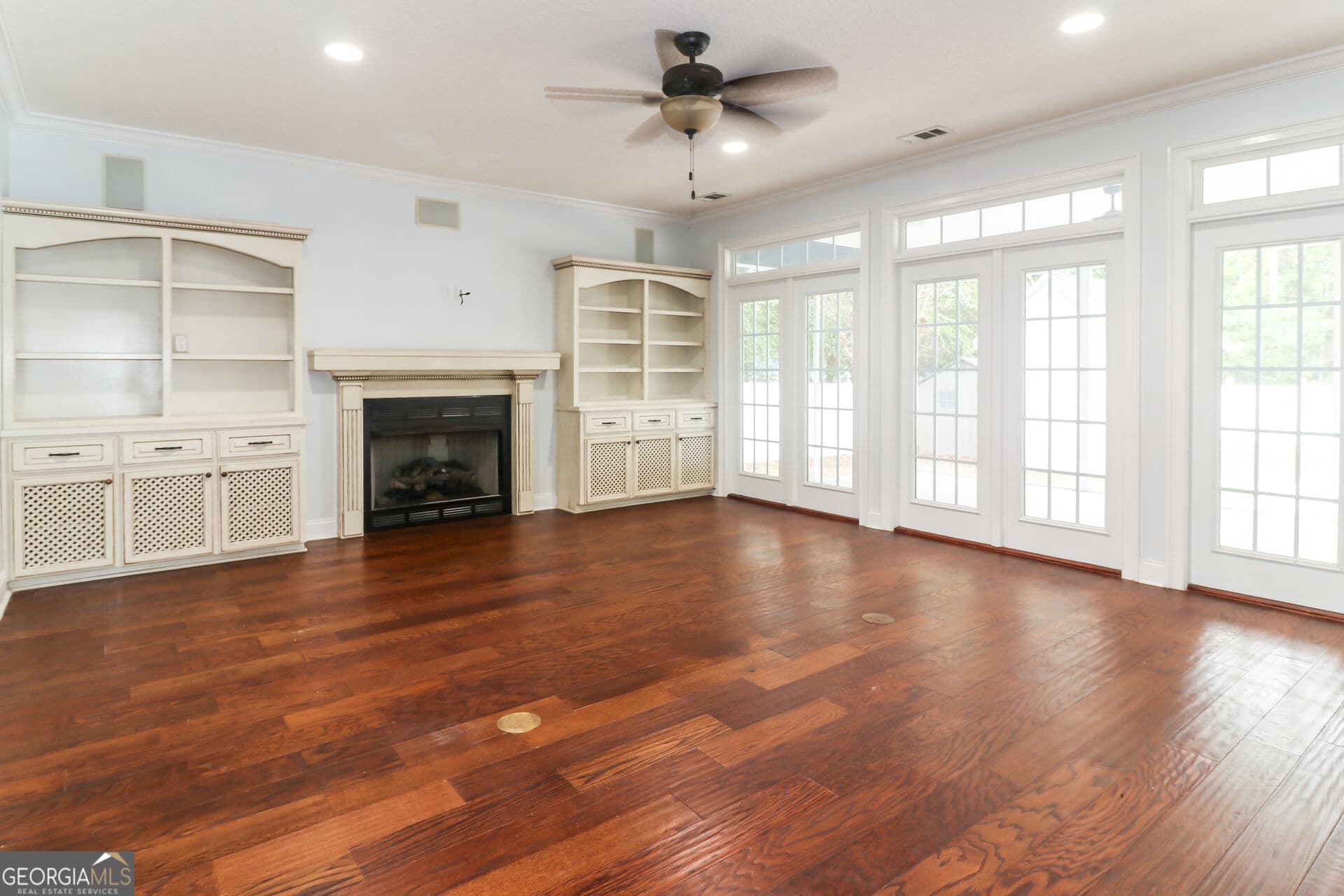 4 bedroom, 4.5 bathroom, 3,392 sq ft single family residence for sale at 746 Catherine Street, Jesup, GA 31546 — photo 3