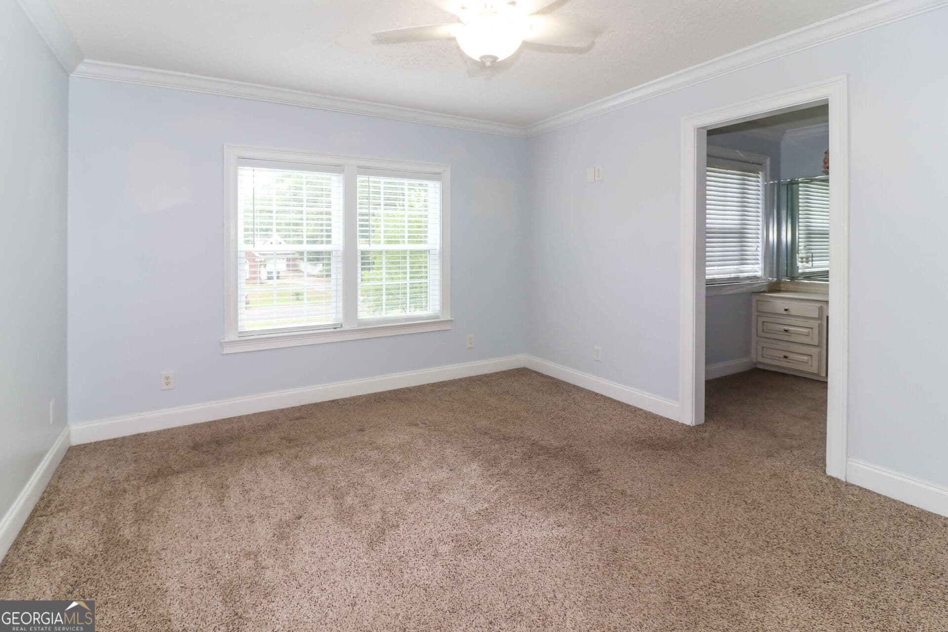 4 bedroom, 4.5 bathroom, 3,392 sq ft single family residence for sale at 746 Catherine Street, Jesup, GA 31546 — photo 4