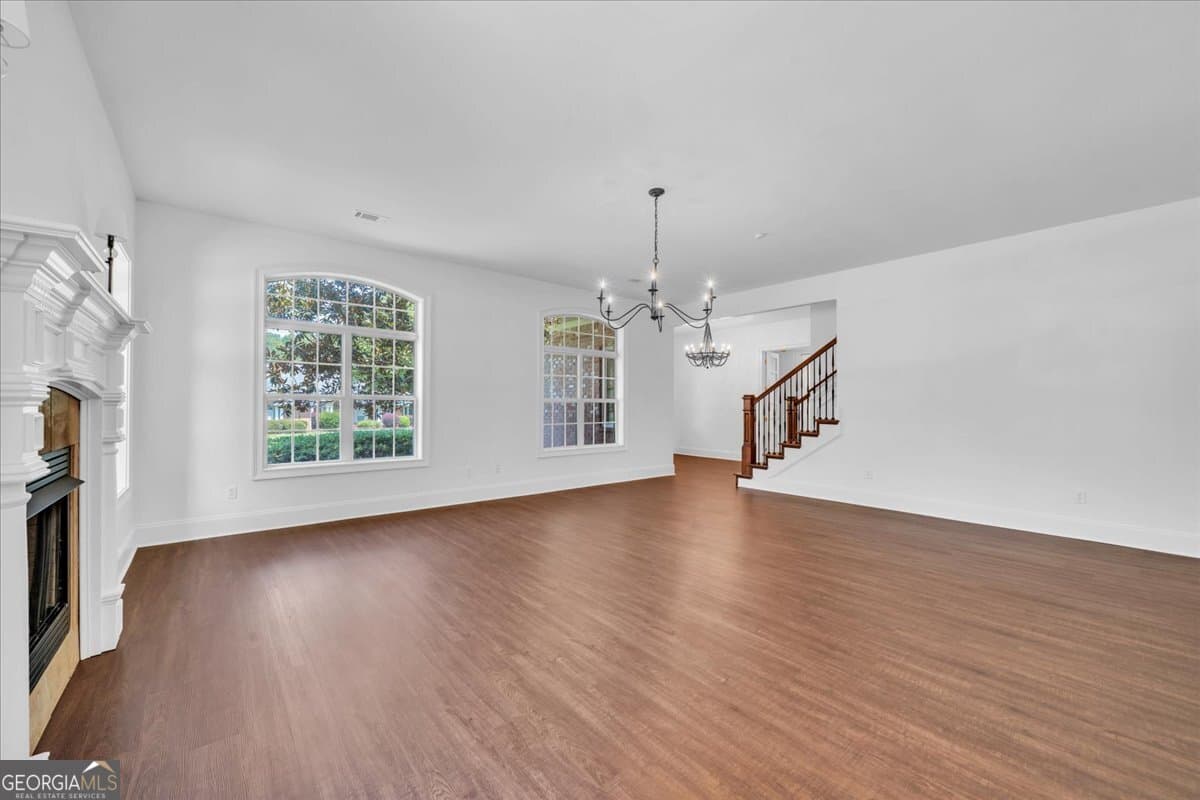4 bedroom, 4 bathroom, 5,122 sq ft single family residence for sale at 207 Mill Pond Chase, Warner Robins, GA 31088 — photo 6