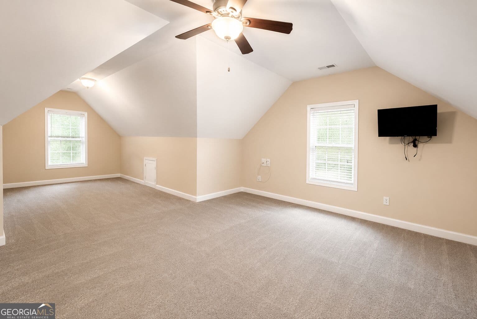 4 bedroom, 2.5 bathroom, 2,640 sq ft single family residence for sale at 209 Avalon Way, Mcdonough, GA 30252 — photo 3