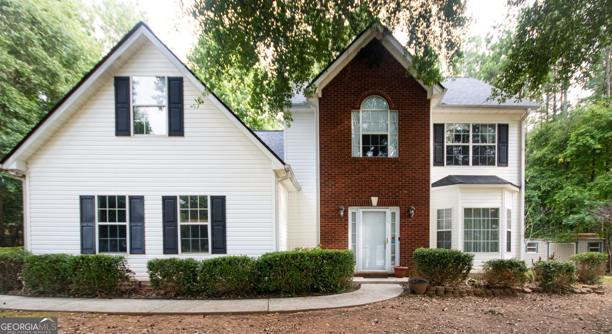 4 bedroom, 2.5 bathroom, 2,640 sq ft single family residence for sale at 209 Avalon Way, Mcdonough, GA 30252