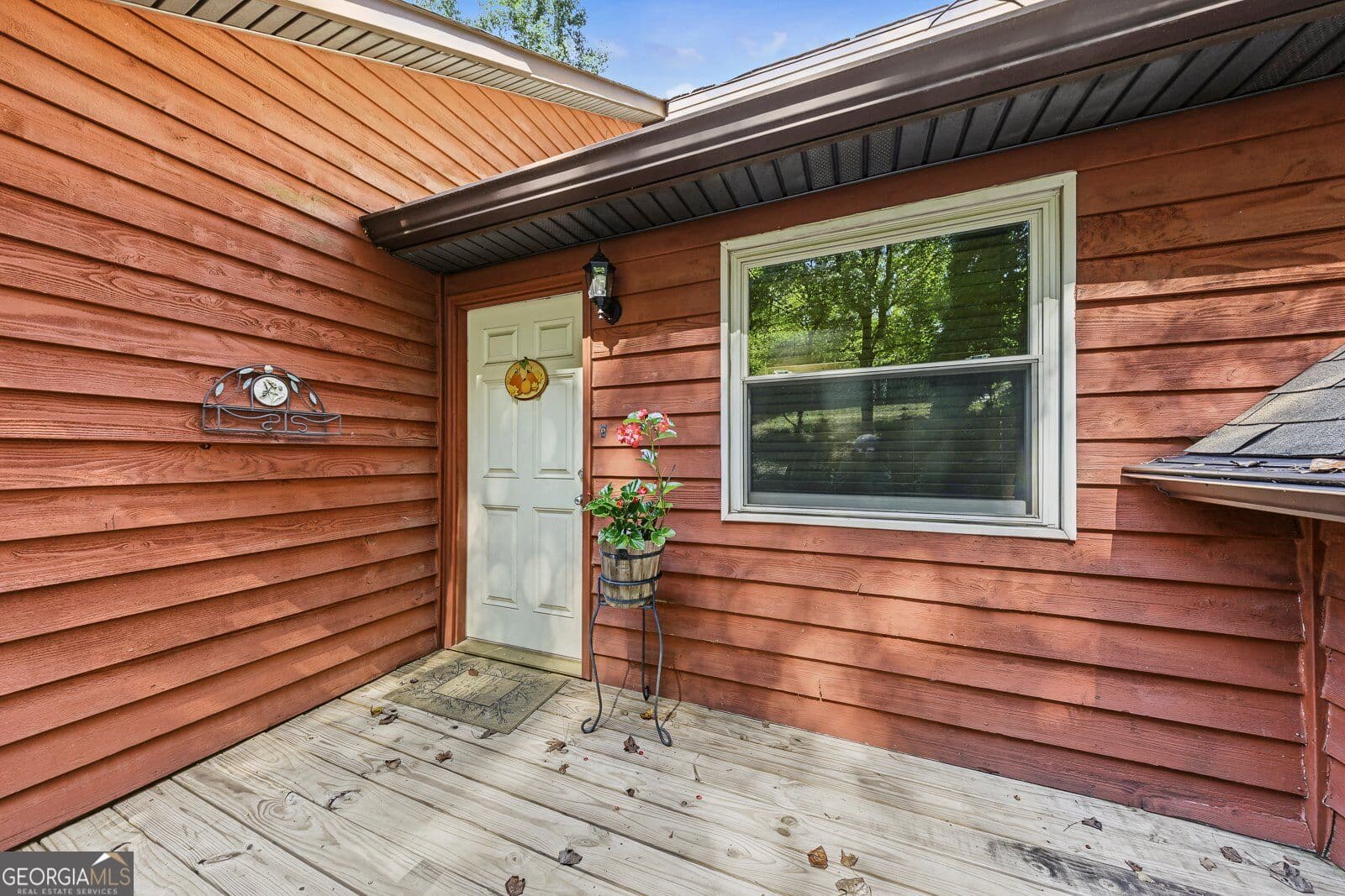 3 bedroom, 2 bathroom, 2,376 sq ft single family residence for sale at 708 Cobb Trail, Woodstock, GA 30188 — photo 3