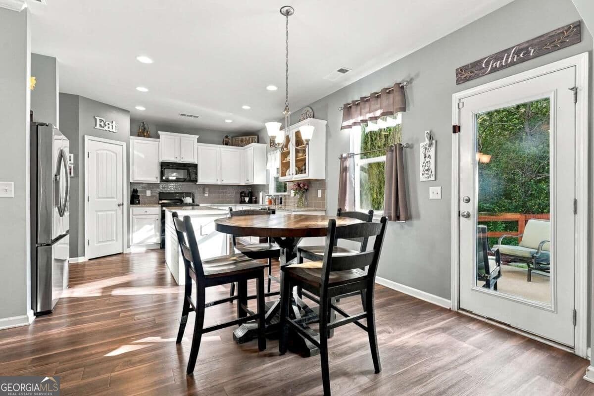 3 bedroom, 2.5 bathroom, 2,052 sq ft single family residence for sale at 84 Boxwood Way, Dallas, GA 30132 — photo 7