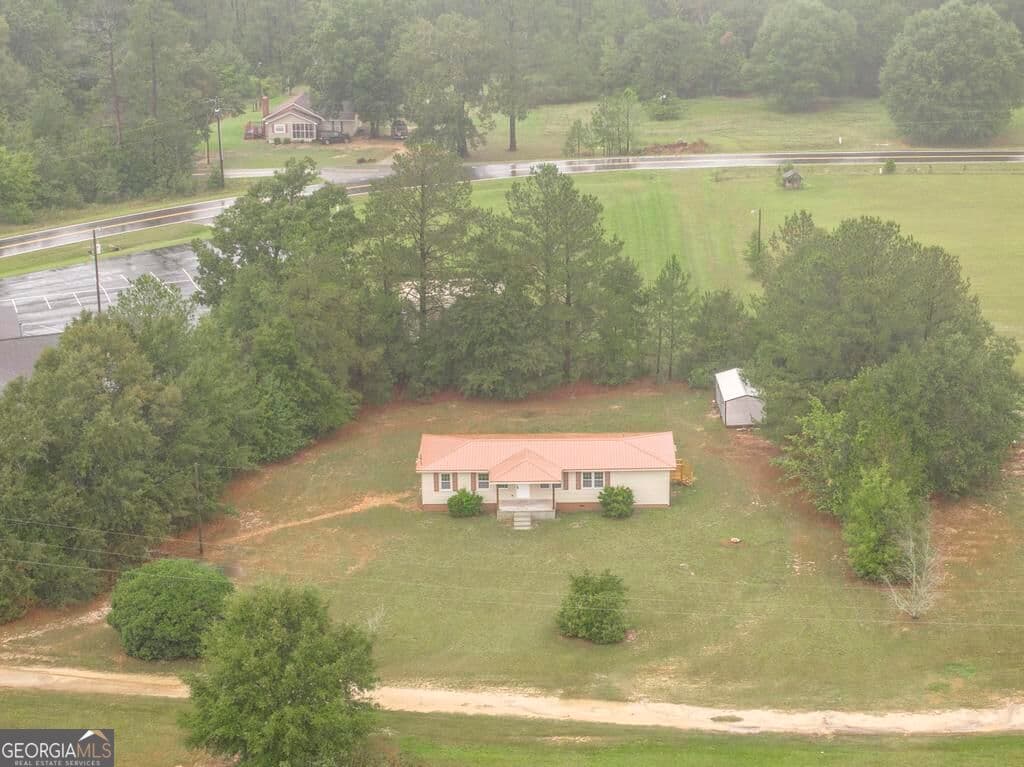 4 bedroom, 2 bathroom, 1,308 sq ft single family residence for sale at 1677 Millville Church Road, Dublin, GA 31021 — photo 4