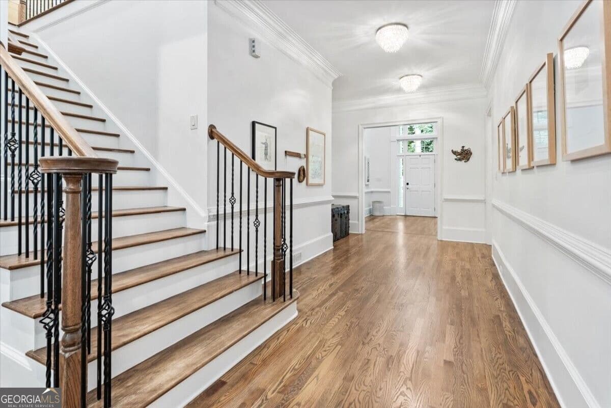 6 bedroom, 6.5 bathroom, 8,695 sq ft single family residence for sale at 15420 Little Stone Way, Milton, GA 30004 — photo 9