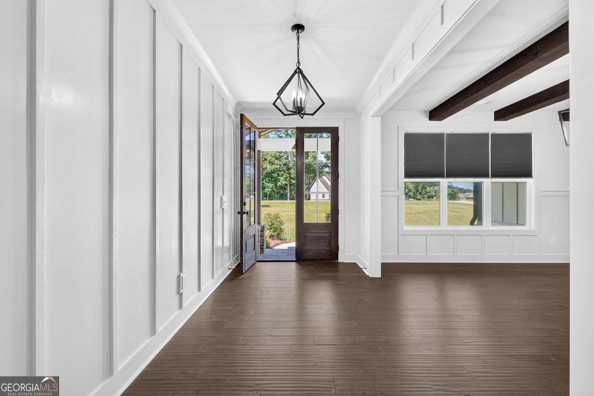 4 bedroom, 3.5 bathroom, 3,492 sq ft single family residence for sale at 297 Preakness Way, Forsyth, GA 31029 — photo 6