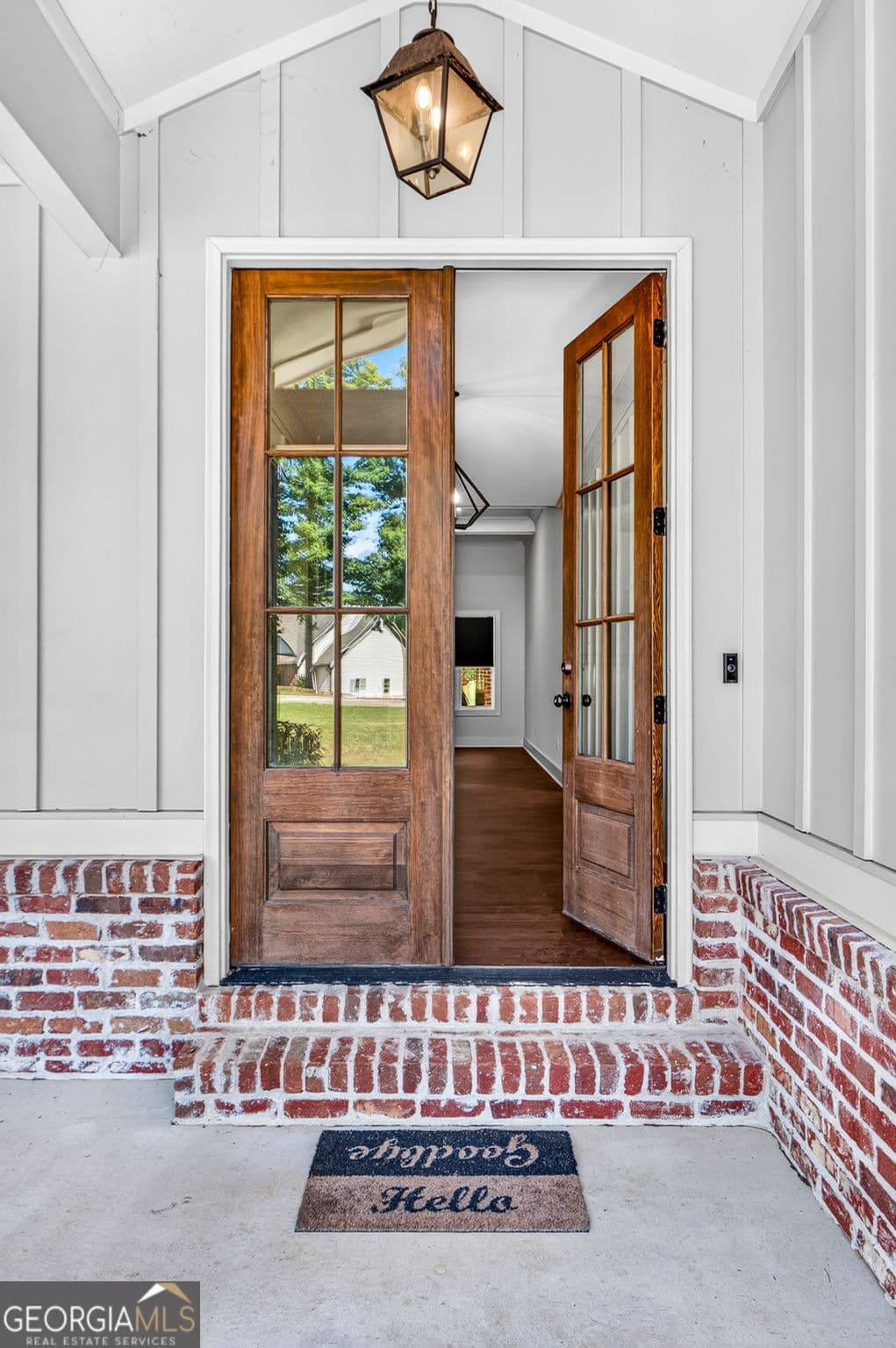 4 bedroom, 3.5 bathroom, 3,492 sq ft single family residence for sale at 297 Preakness Way, Forsyth, GA 31029 — photo 5