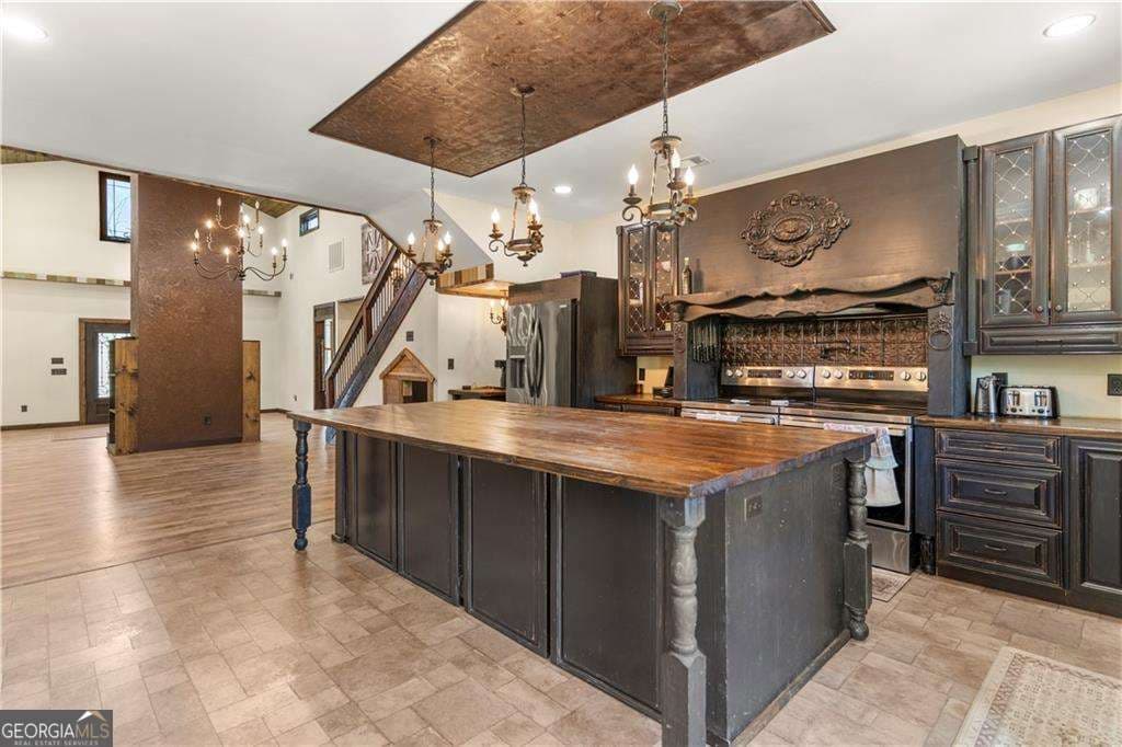 4 bedroom, 3 bathroom, 3,032 sq ft single family residence for sale at 8300 Ga Highway 17, Newington, GA 30446 — photo 5