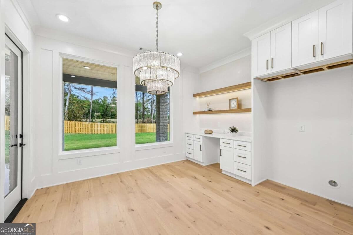 5 bedroom, 5.5 bathroom, 5,634 sq ft single family residence for sale at 4746 Braselton Hwy, Hoschton, GA 30548 — photo 9