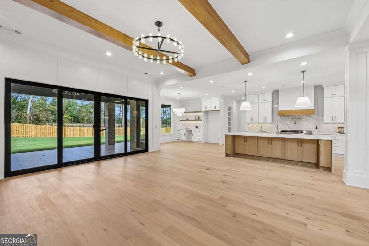 5 bedroom, 5.5 bathroom, 5,634 sq ft single family residence for sale at 4746 Braselton Hwy, Hoschton, GA 30548 — photo 8
