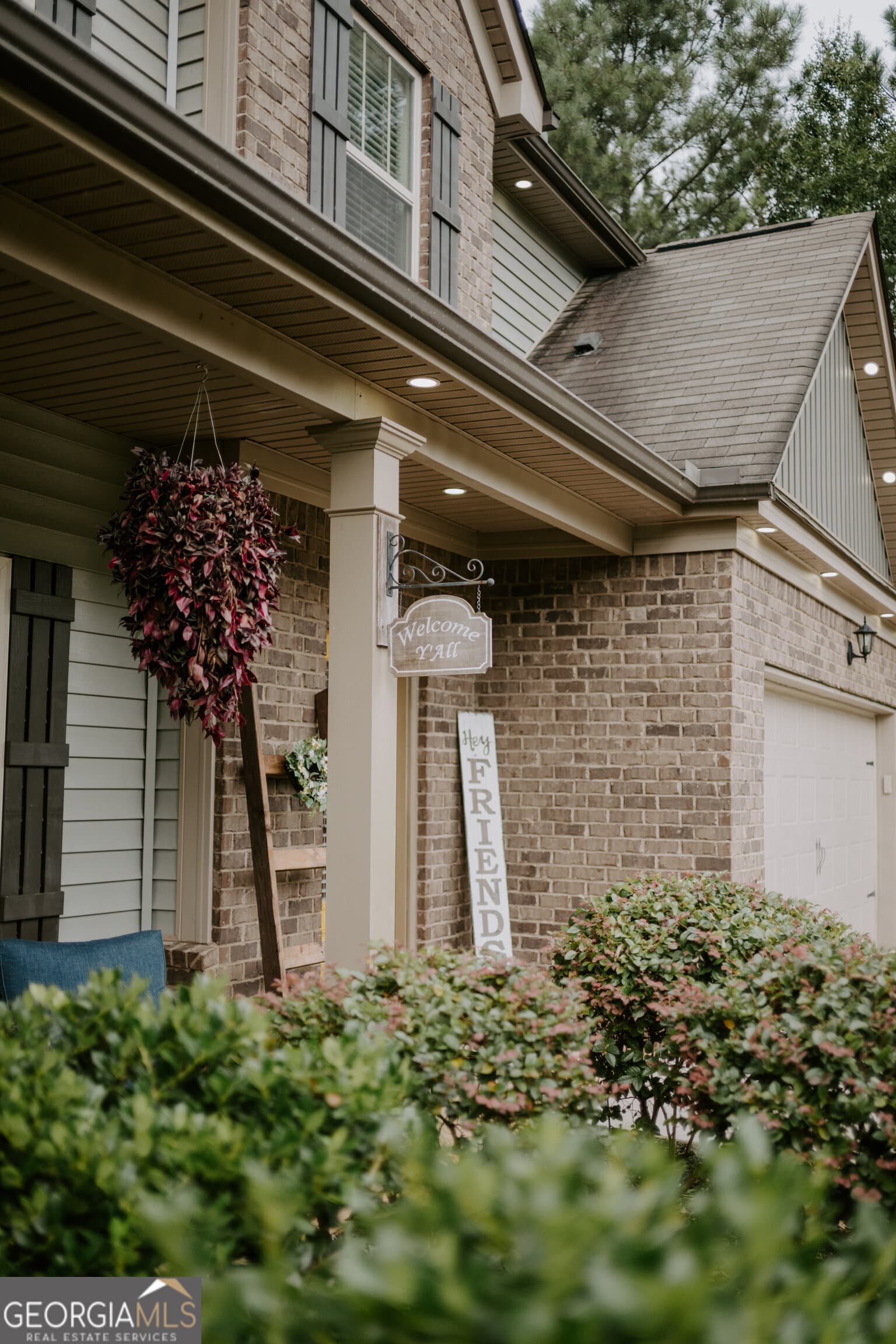 5 bedroom, 3 bathroom, 2,536 sq ft single family residence for sale at 127 Waterford Drive, Jackson, GA 30233 — photo 7