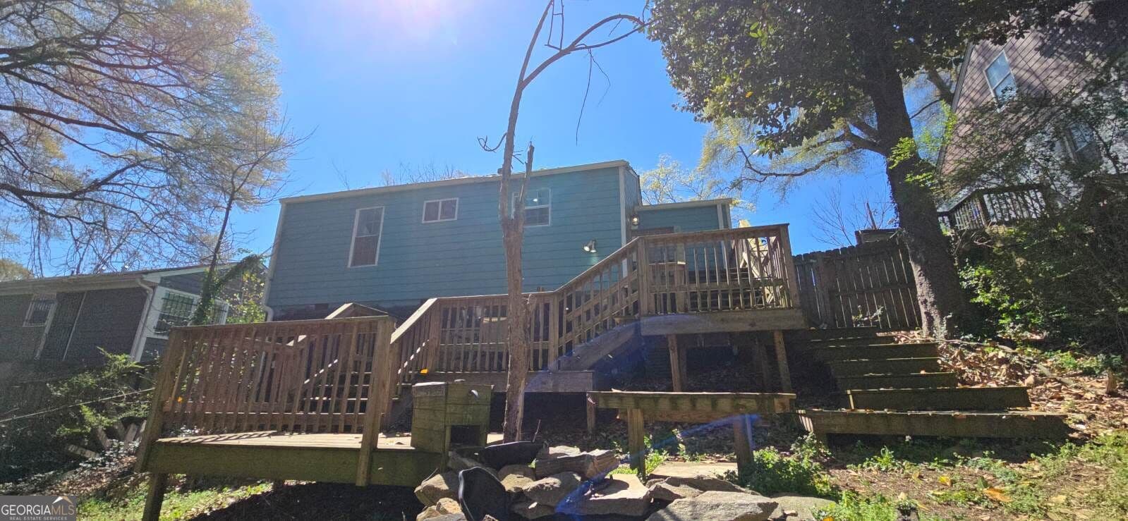 3 bedroom, 2 bathroom, 879 sq ft single family residence for sale at 1901 E Farris Avenue, East Point, GA 30344 — photo 4