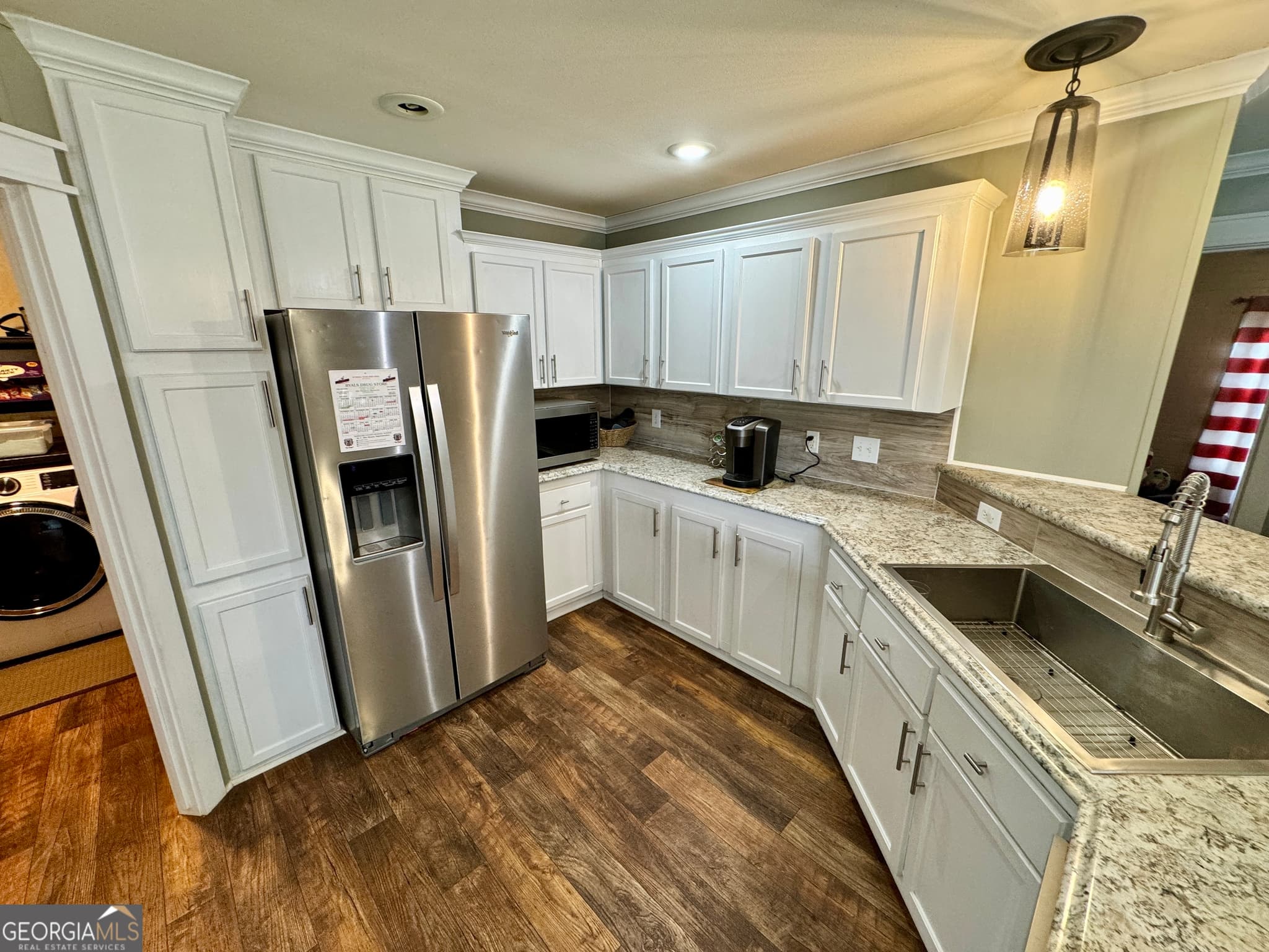 6 bedroom, 3 bathroom, 2,560 sq ft manufactured home,single family residence for sale at 49 W Pearl Street, Alamo, GA 30411 — photo 10