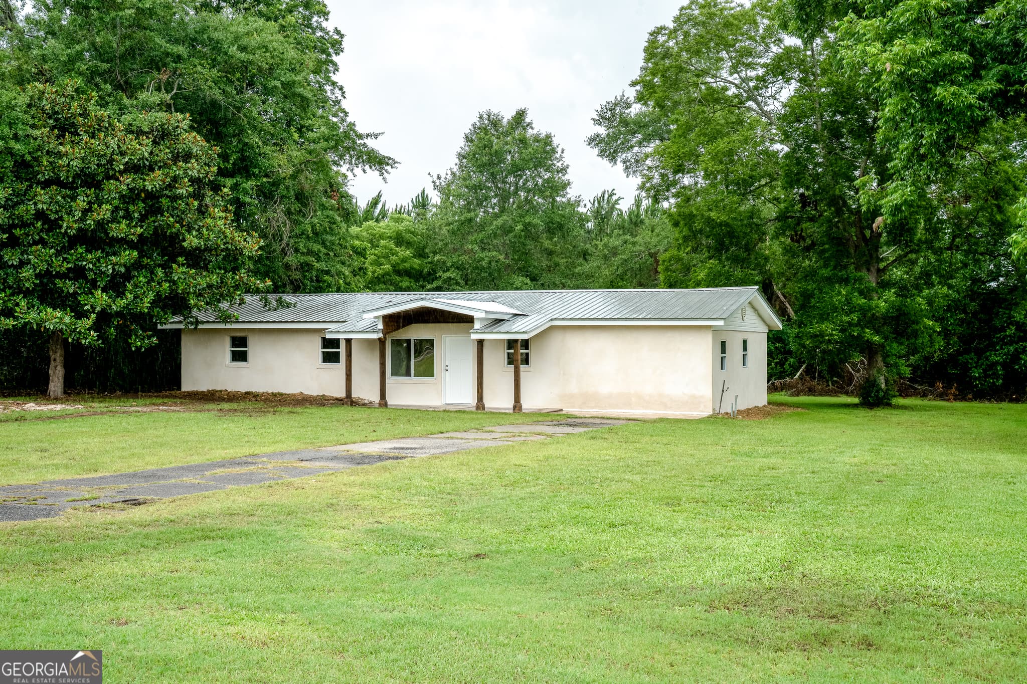 4 bedroom, 2 bathroom, 1,596 sq ft single family residence under contract at 2057 Proctor Street, Rentz, GA 31075 — photo 2
