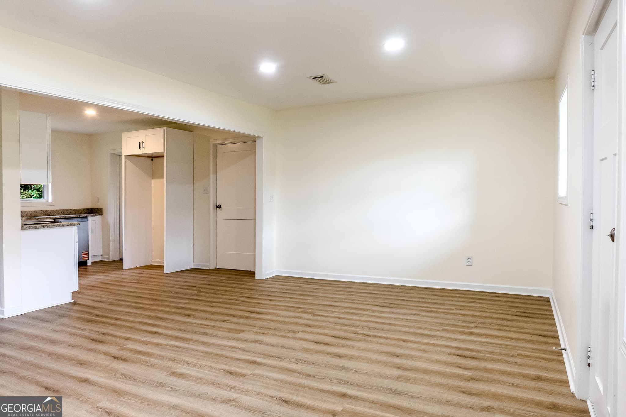 4 bedroom, 2 bathroom, 1,596 sq ft single family residence under contract at 2057 Proctor Street, Rentz, GA 31075 — photo 9
