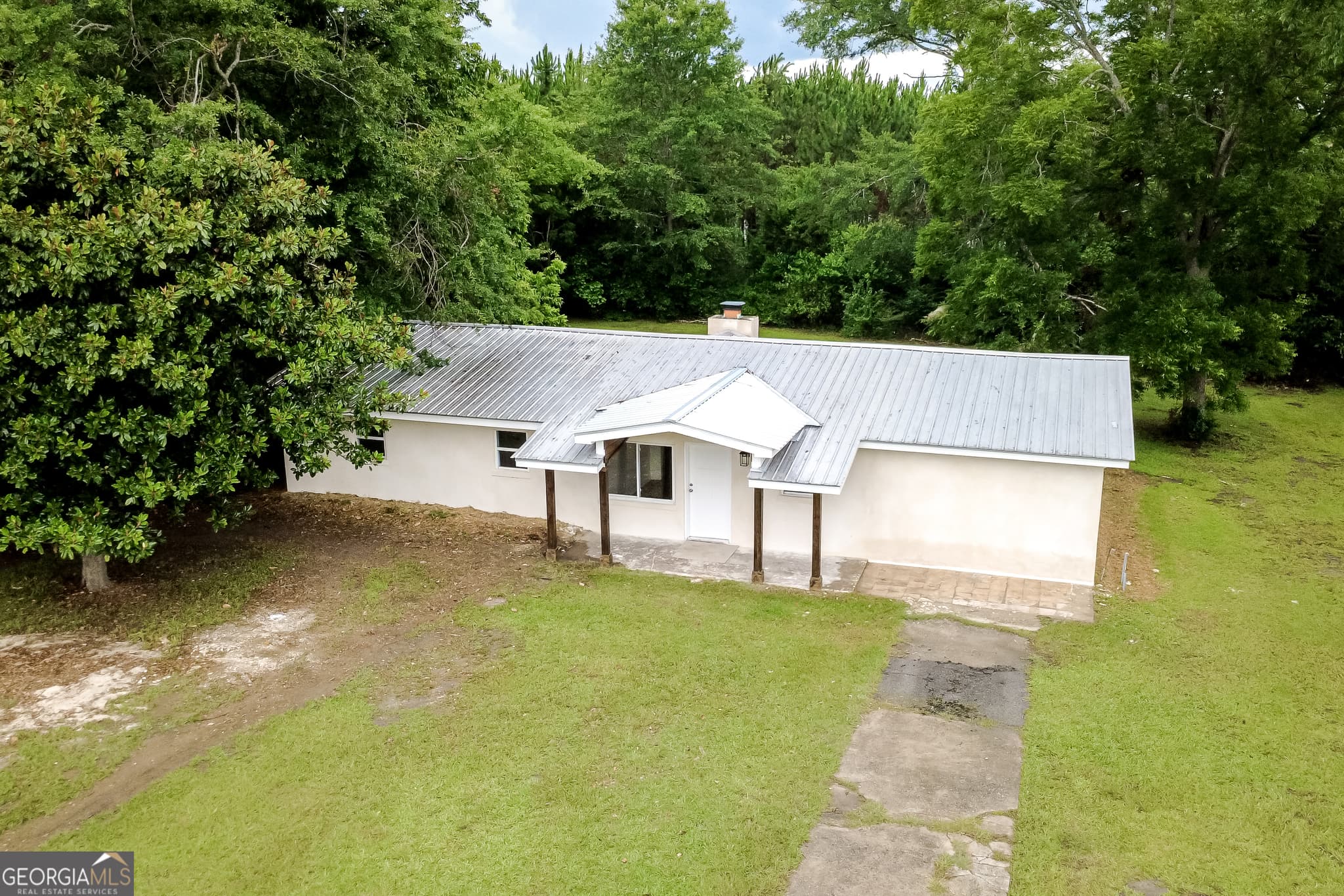 4 bedroom, 2 bathroom, 1,596 sq ft single family residence under contract at 2057 Proctor Street, Rentz, GA 31075 — photo 4
