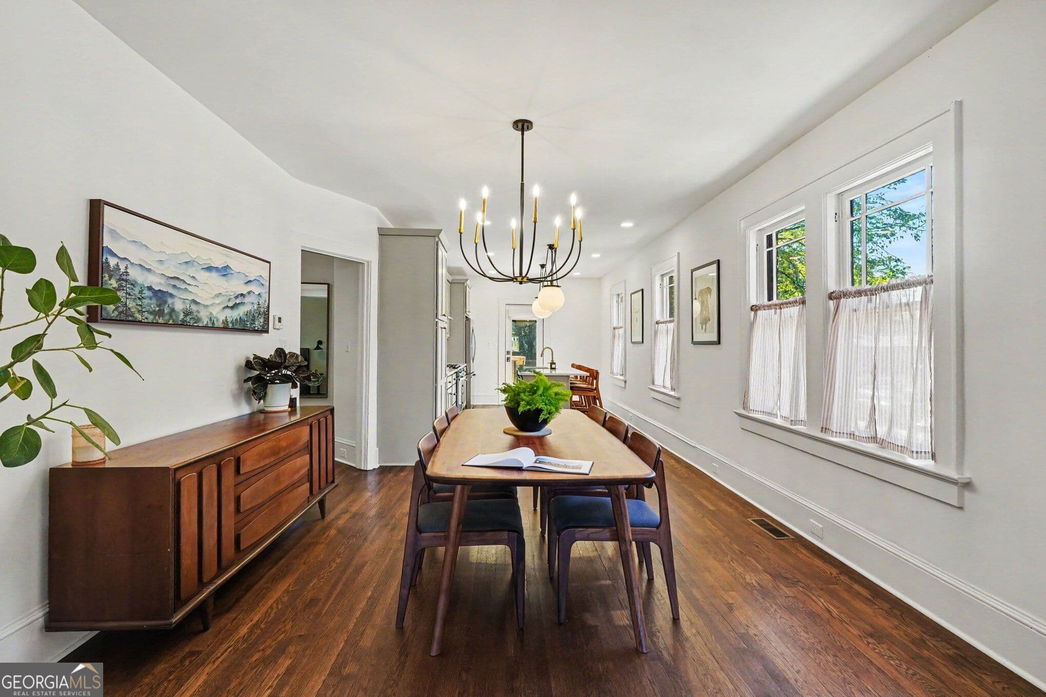 3 bedroom, 2 bathroom, 1,548 sq ft single family residence for sale at 615 Ormewood Avenue, Atlanta, GA 30312 — photo 9