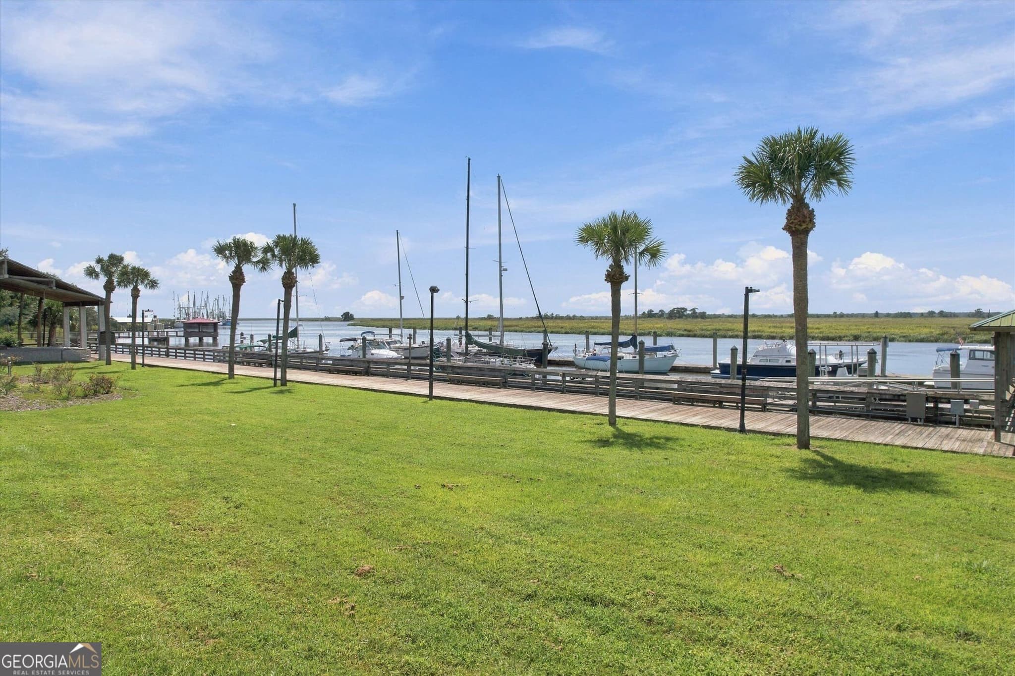 3 bedroom, 2 bathroom, 1,550 sq ft single family residence for sale at 15 Ransom Drive, Darien, GA 31305 — photo 7