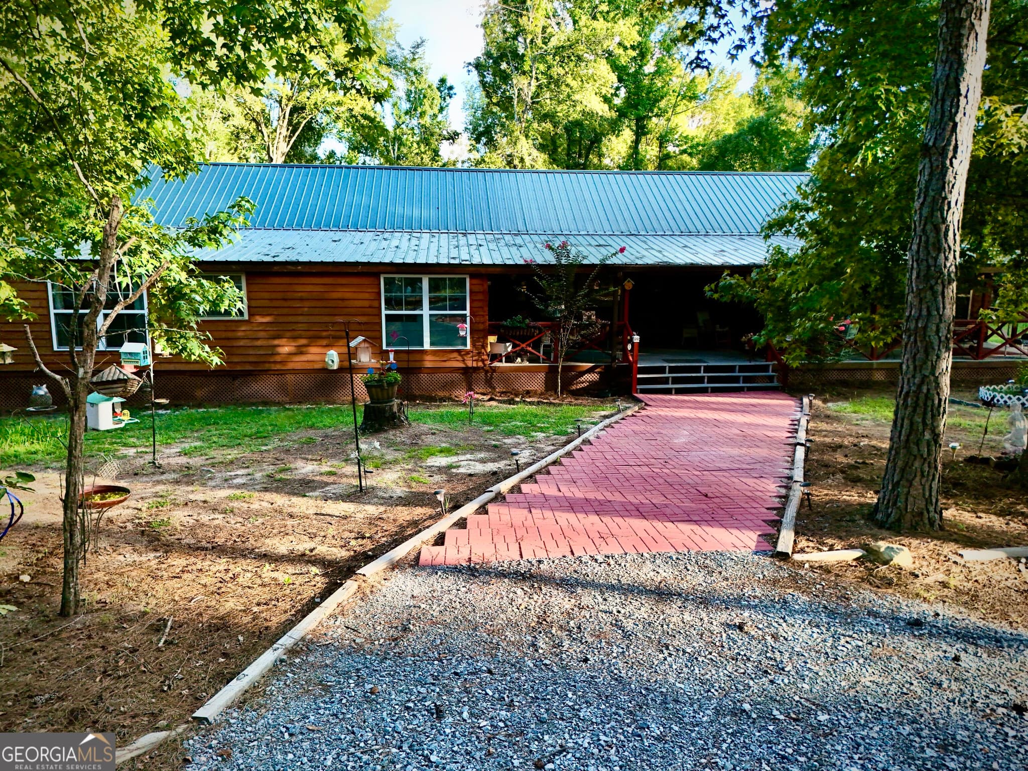 3 bedroom, 3.5 bathroom, 3,362 sq ft mixed use for sale at 1135 Rigby Road, Rockledge, GA 30454
