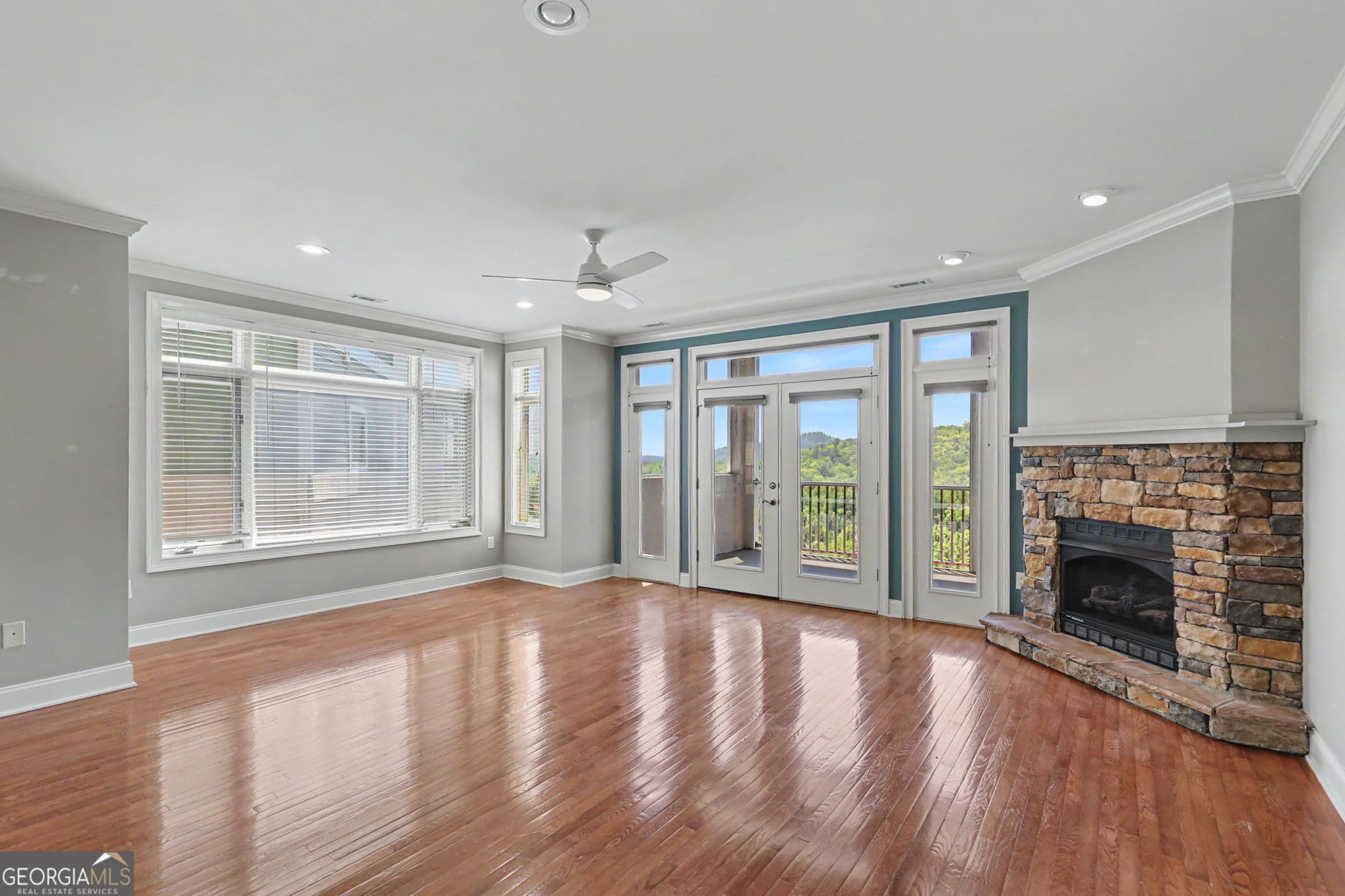 2 bedroom, 2 bathroom, 1,124 sq ft condominium under contract at 300 Banister Drive 201, Clayton, GA 30525 — photo 9