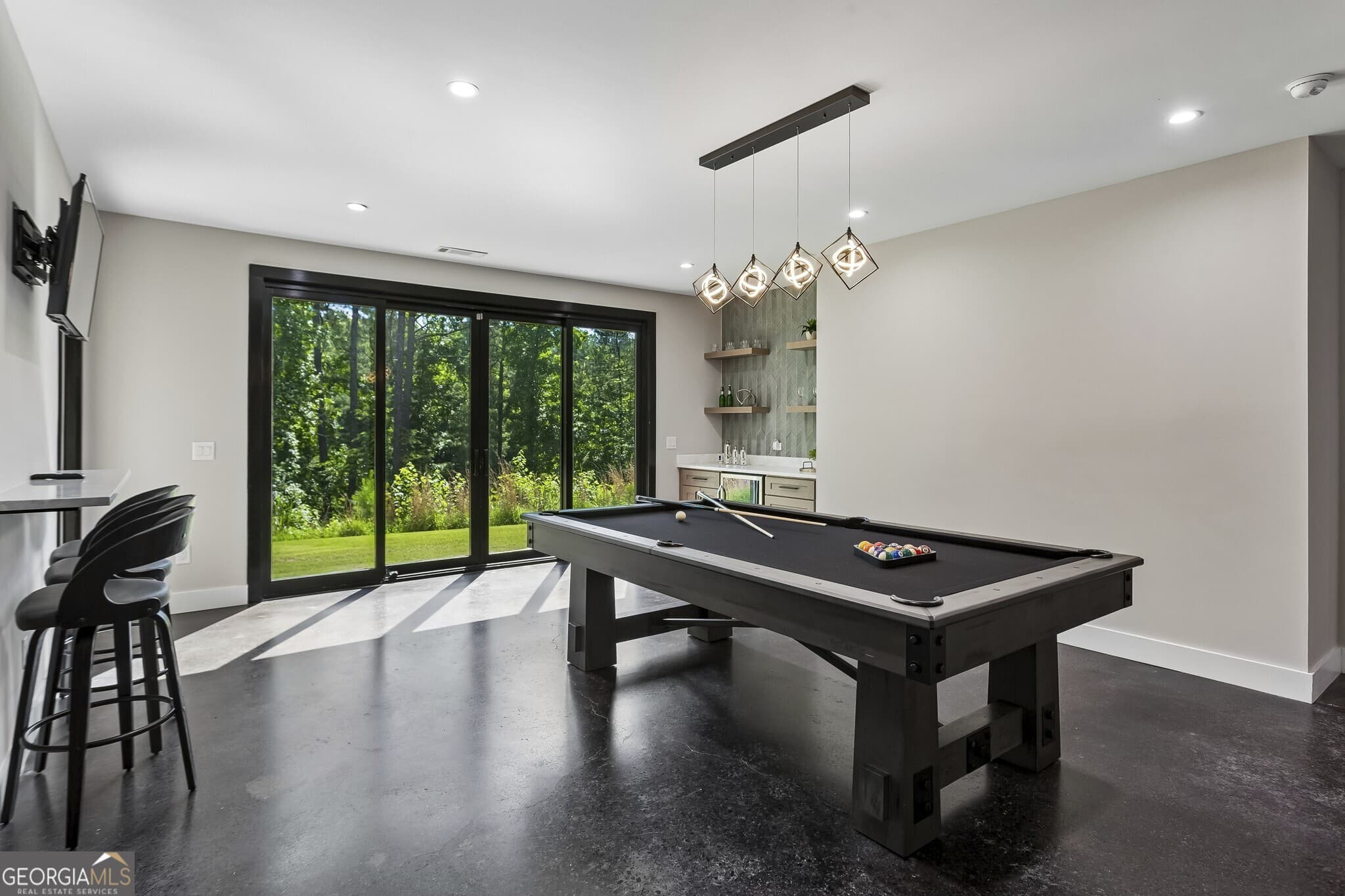6 bedroom, 5.5 bathroom, 6,521 sq ft single family residence for sale at 423 Oakleigh Avenue, Woodstock, GA 30188 — photo 7