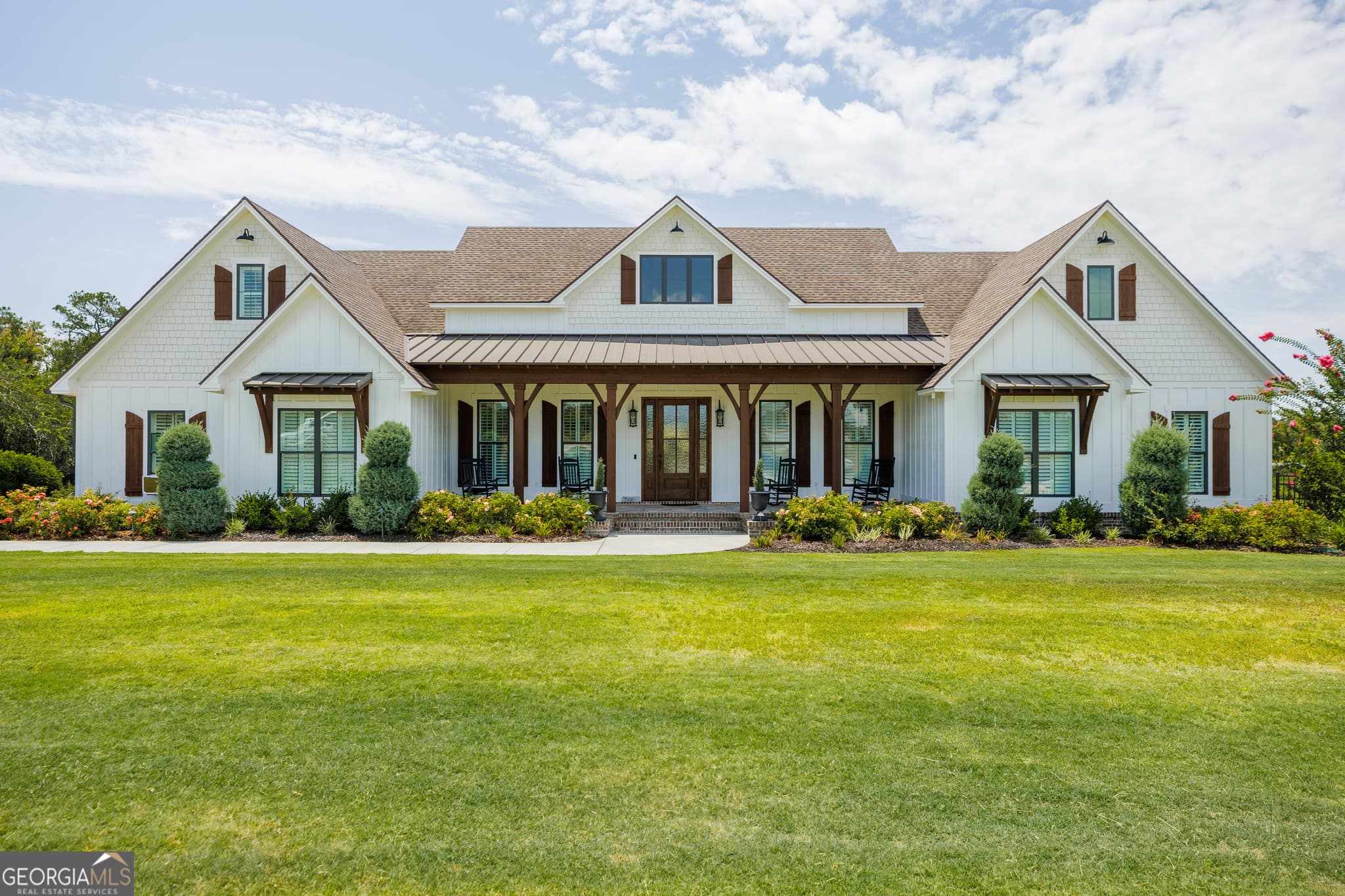 3 bedroom, 3.5 bathroom, 4,239 sq ft single family residence for sale at 173 Circlestone Drive, Adel, GA 31620
