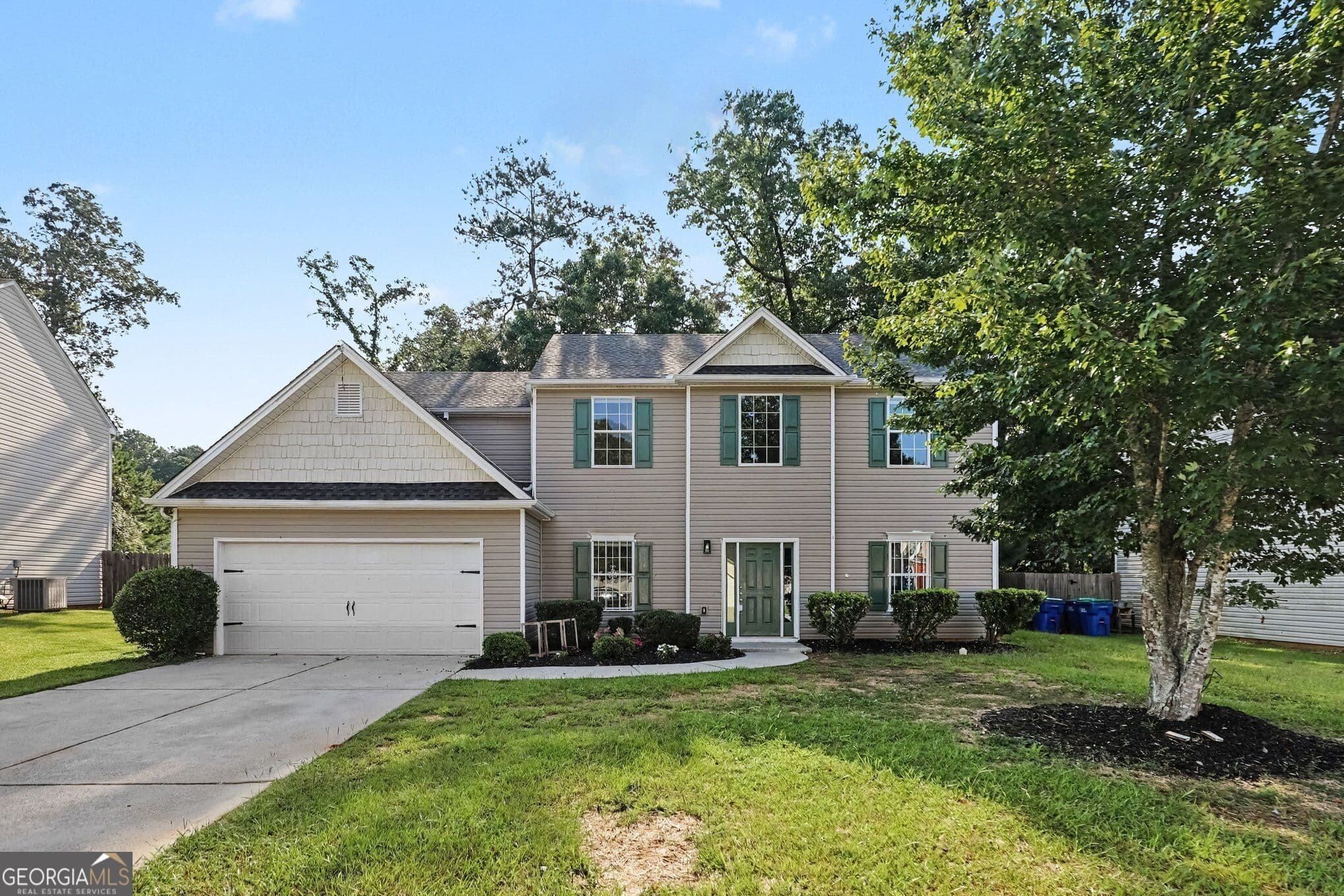4 bedroom, 2.5 bathroom, 2,461 sq ft single family residence for sale at 6316 Polar Fox Court, South Fulton, GA 30296