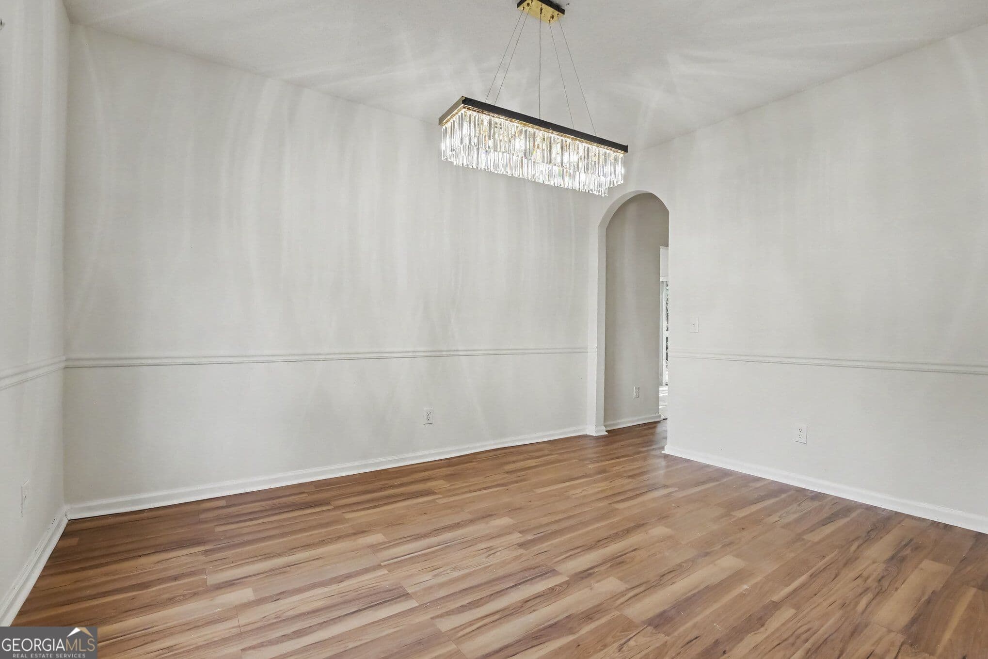 4 bedroom, 2.5 bathroom, 2,461 sq ft single family residence for sale at 6316 Polar Fox Court, South Fulton, GA 30296 — photo 4