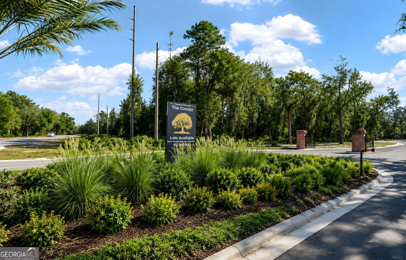 5 bedroom, 4 bathroom, 3,350 sq ft single family residence for sale at 125 Canopy Lane, St. Simons, GA 31522 — photo 3